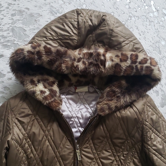 Spyder Quilted Full Zip Hooded Jacket Sz8 - Picture 3 of 10